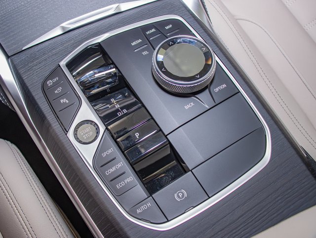 Used 2026 BMW i4 M60 w/ Premium Package AWD/4WD image 19