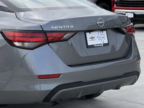 Used 2025 Nissan Sentra SV image 6