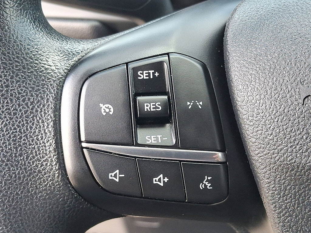 Certified 2025 Ford Escape Active AWD/4WD image 23