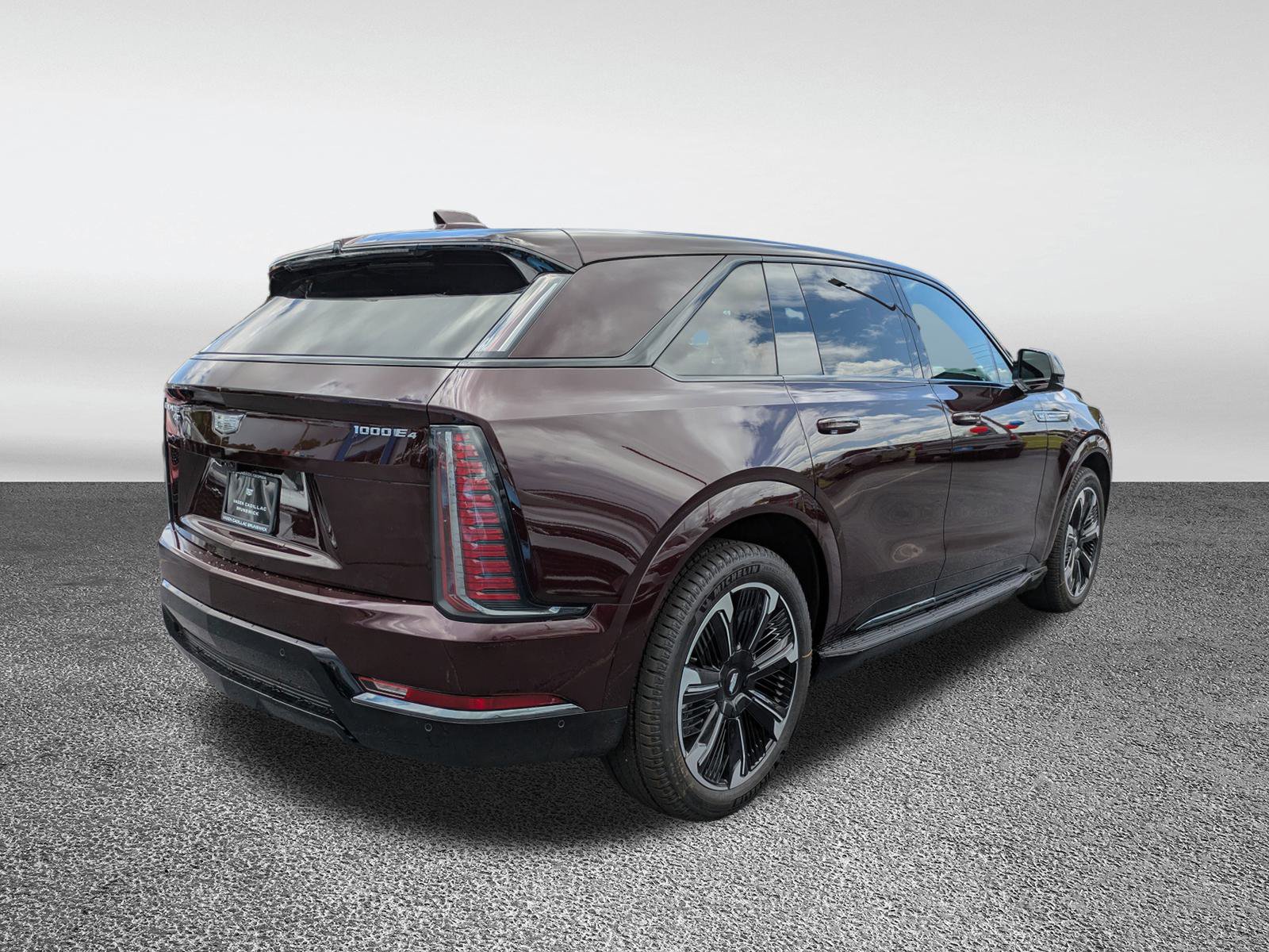 New 2026 Cadillac Escalade IQ Sport 1 w/ LPO, Floor Liner Package AWD/4WD image 24