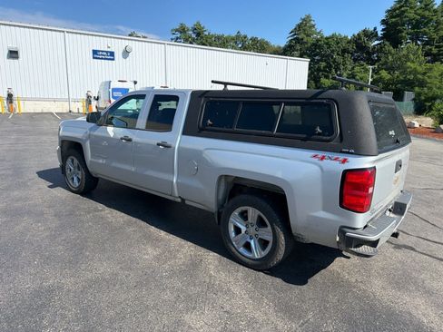 Used 2016 Chevrolet Silverado 1500 Custom w/ Custom Convenience Package AWD/4WD image 8