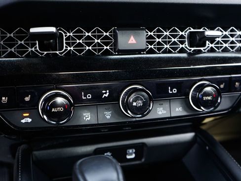 Used 2024 Honda Accord Touring image 35