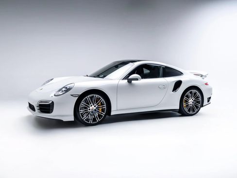 Used 2014 Porsche 911 Turbo S AWD/4WD image 8