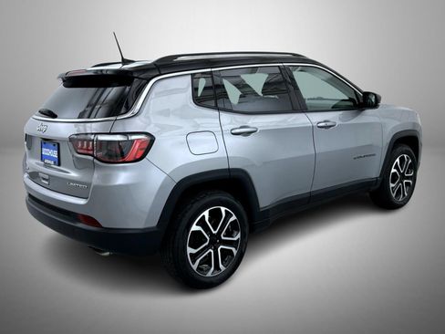 Used 2022 Jeep Compass Limited AWD/4WD image 5