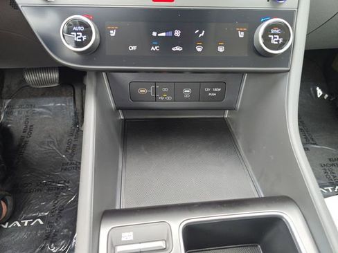 Used 2025 Hyundai Sonata SEL image 18