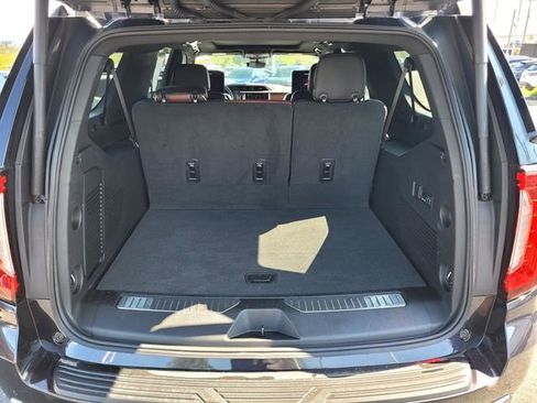 Used 2023 GMC Yukon XL Denali Ultimate image 20