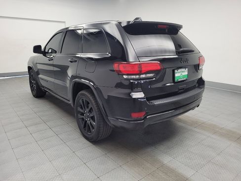 Used 2021 Jeep Grand Cherokee Laredo X RWD image 5