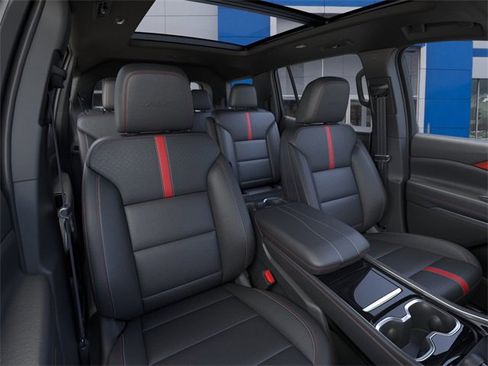 New 2026 Chevrolet Traverse RS image 16