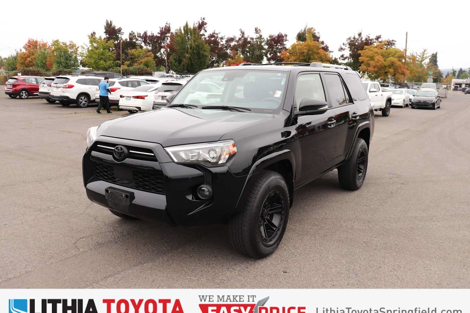 Used 2024 Toyota 4Runner SR5 Premium w/ Moonroof Package AWD/4WD image 1