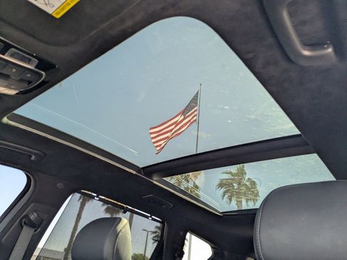 Used 2022 Hyundai Santa Fe Calligraphy image 19