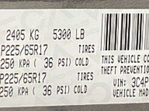 Used 2017 Dodge Journey SE w/ Flexible Seating Group image 28