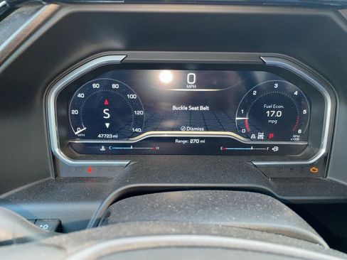 Used 2023 GMC Sierra 1500 AT4 w/ Technology Package image 10