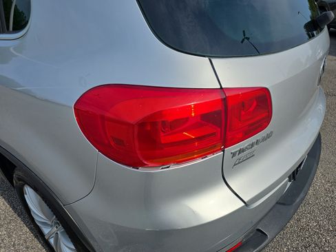Used 2015 Volkswagen Tiguan SE FWD image 31