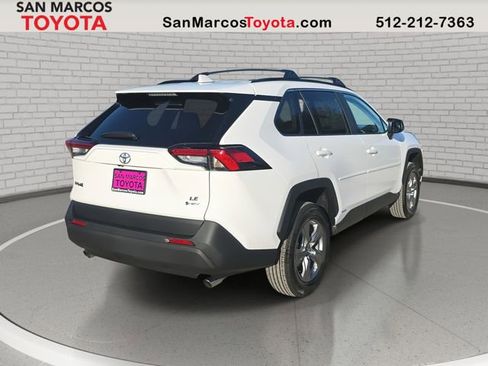 New 2025 Toyota RAV4 LE image 5