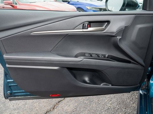 Certified 2025 Toyota Camry SE image 11