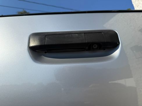 Used 2013 Toyota Tacoma 4x4 Access Cab V6 image 7