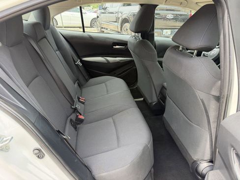 Used 2021 Toyota Corolla LE w/ Carpet Mat Package (TMS) FWD image 14