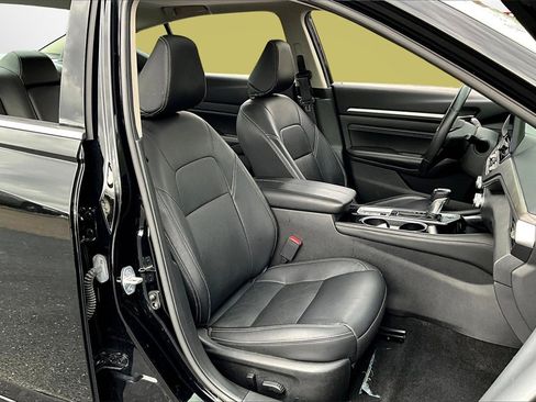 Used 2023 Nissan Altima 2.5 SL image 27