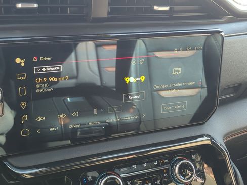 Used 2022 GMC Sierra 1500 AT4 w/ AT4 Premium Package image 23