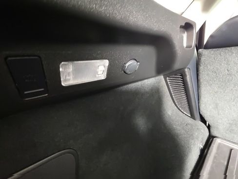Used 2018 Lexus RX 450h AWD w/ Premium Package image 40