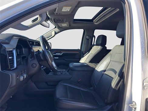 Used 2022 GMC Sierra 1500 Denali image 9