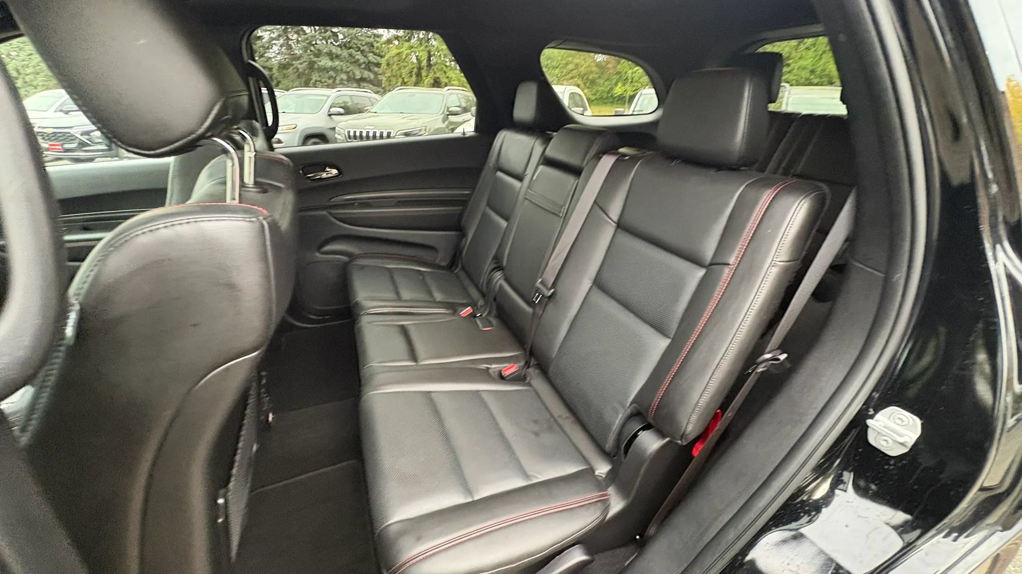 Used 2025 Dodge Durango GT AWD/4WD image 32