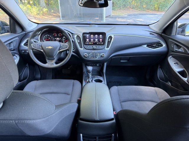 Used 2025 Chevrolet Malibu LT FWD image 29