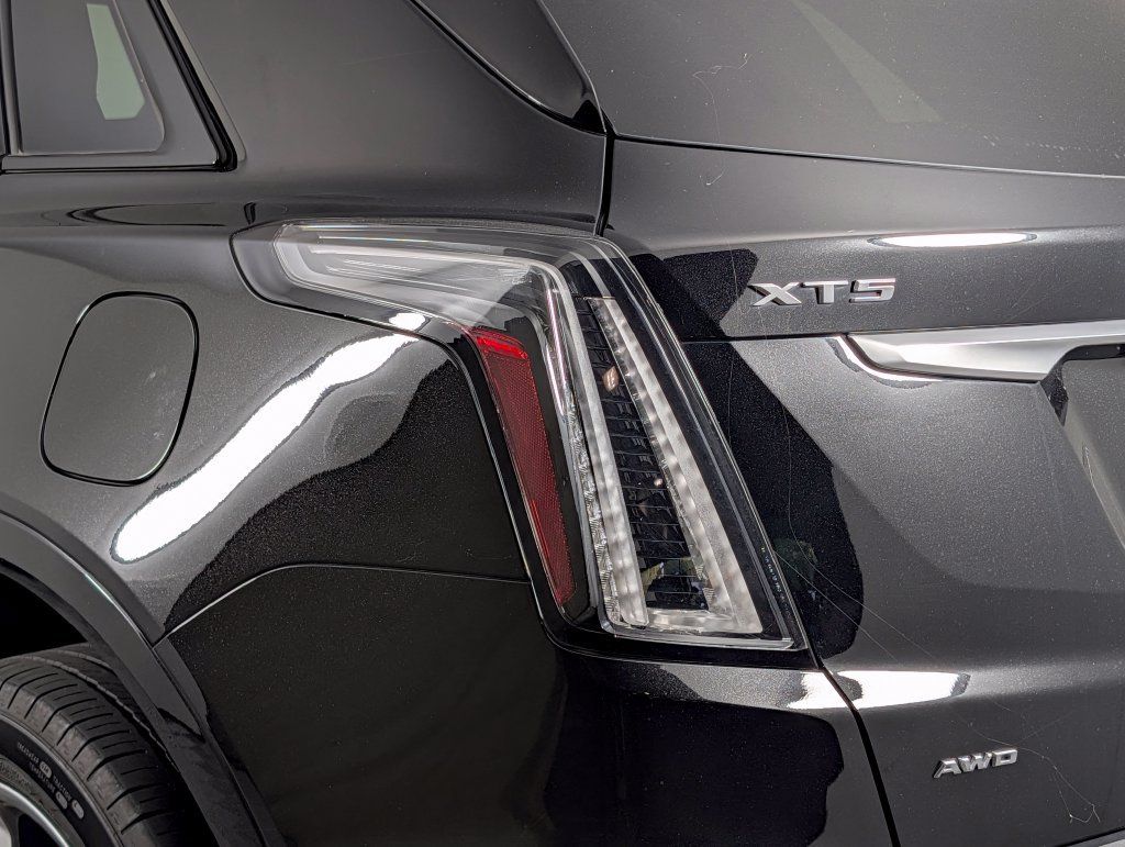 Used 2024 Cadillac XT5 Sportv AWD/4WD image 16