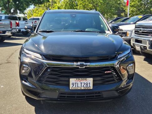 Used 2025 Chevrolet Blazer RS AWD/4WD image 2