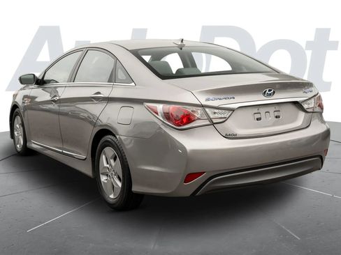 Used 2012 Hyundai Sonata Hybrid FWD image 2