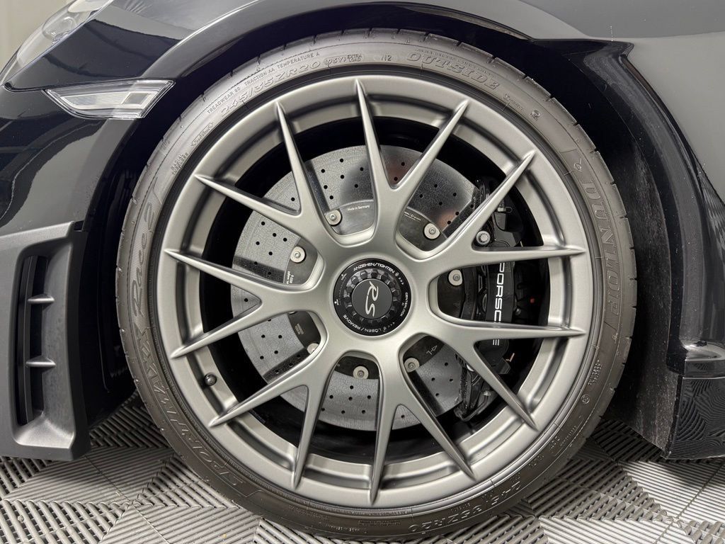 Certified 2024 Porsche 718 Boxster Spyder RS RWD image 13