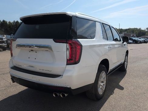 Used 2024 GMC Yukon Denali image 8