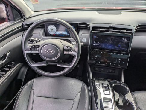 Used 2022 Hyundai Tucson Limited image 17