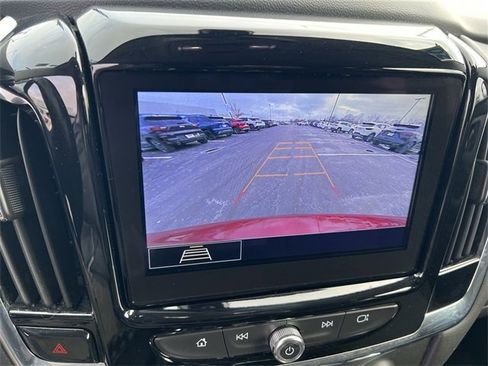 Certified 2020 Chevrolet Traverse LT w/ LPO, Floor Liner Package image 21