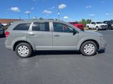 Used 2020 Dodge Journey SE image 4