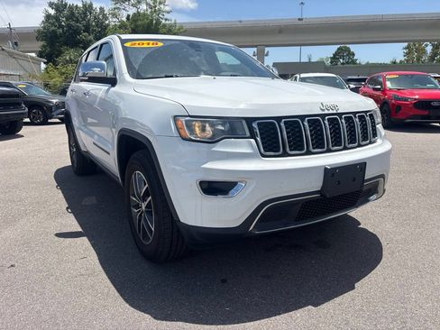 Used 2018 Jeep Grand Cherokee Limited AWD/4WD image 1