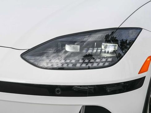 Certified 2023 Hyundai Ioniq 6 SEL image 12