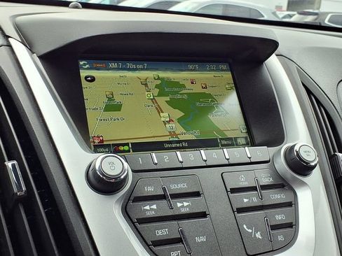 Used 2016 Chevrolet Equinox LTZ w/ Enhanced Convenience Package FWD image 9