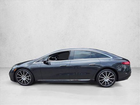 Used 2023 Mercedes-Benz EQS 580 4MATIC Sedan image 8