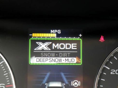 Used 2021 Subaru Crosstrek 2.5i Sport w/ Moonroof Package image 14