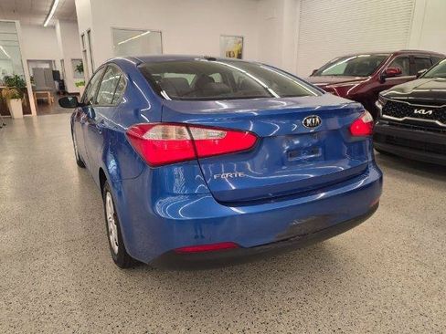 Used 2015 Kia Forte LX w/ Popular Package FWD image 6