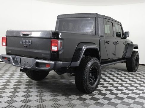 Used 2021 Jeep Gladiator Sport image 5