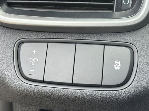 Used 2016 Kia Sorento FWD image 13