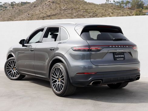 Certified 2023 Porsche Cayenne image 3