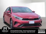 Used 2022 Kia Forte LXS image 3