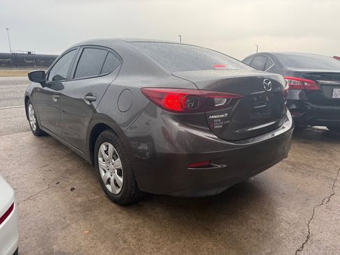 Used 2014 MAZDA MAZDA3 i Sport image 18