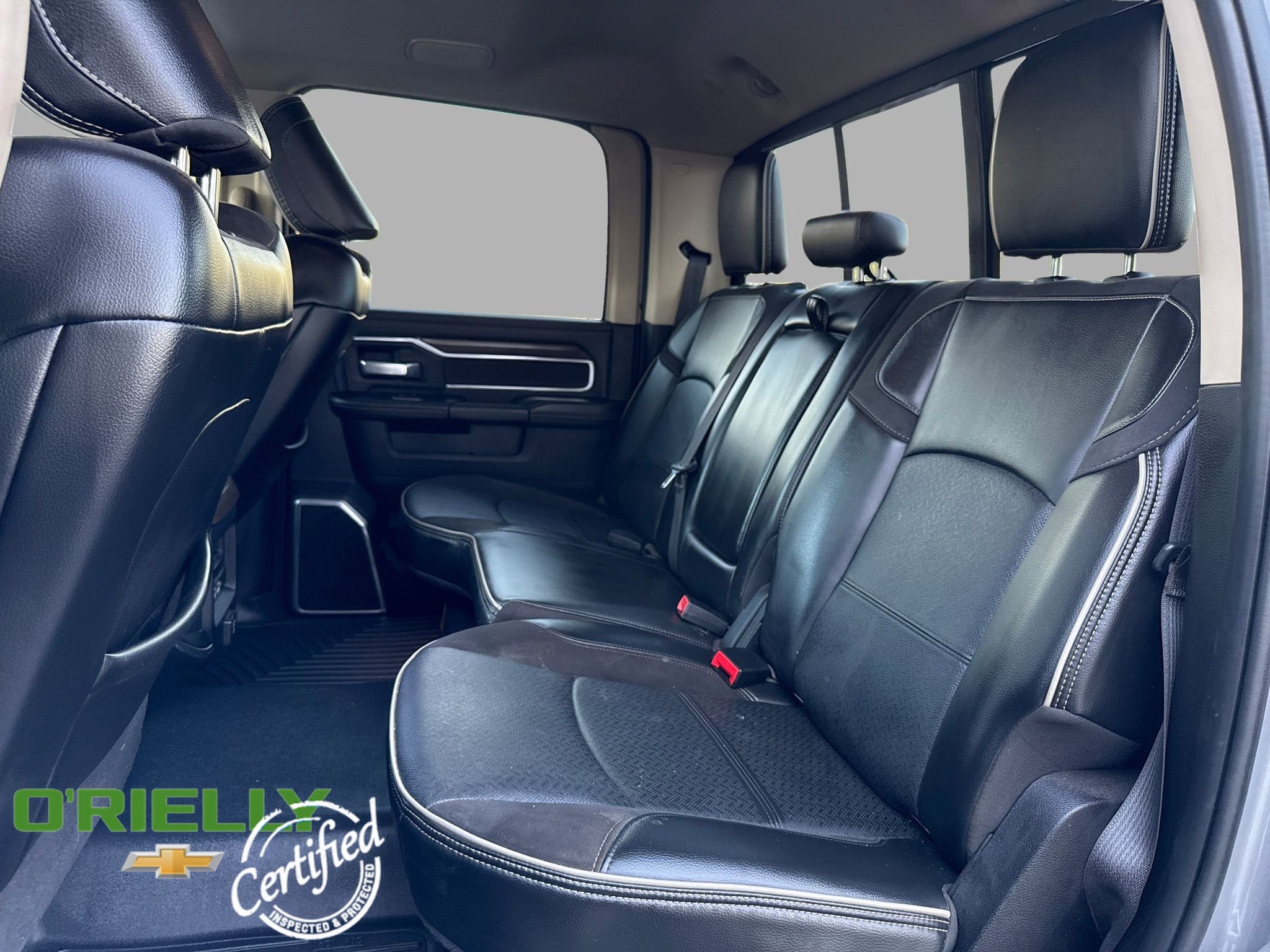 Used 2022 RAM 2500 Laramie AWD/4WD image 32