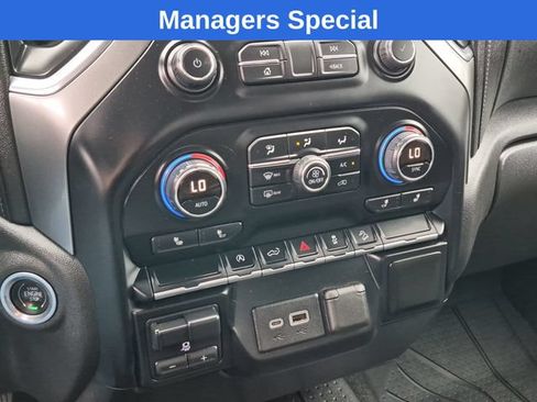 Used 2019 Chevrolet Silverado 1500 LT Trail Boss w/ Convenience Package AWD/4WD image 36