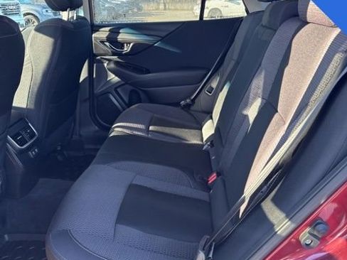 Used 2022 Subaru Outback Premium image 10