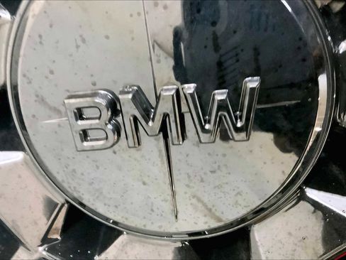 Used 2025 BMW XM image 10